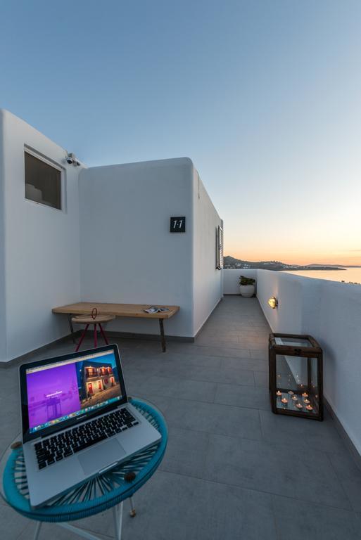 Orpheas Rooms Mykonos Town エクステリア 写真
