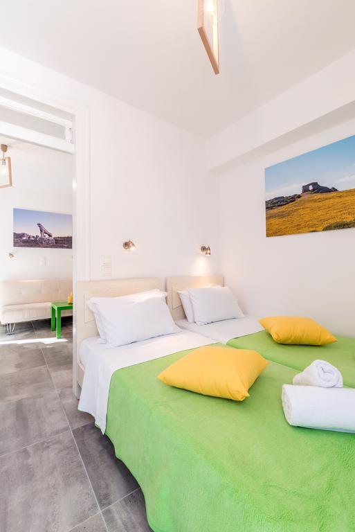 Orpheas Rooms Mykonos Town エクステリア 写真