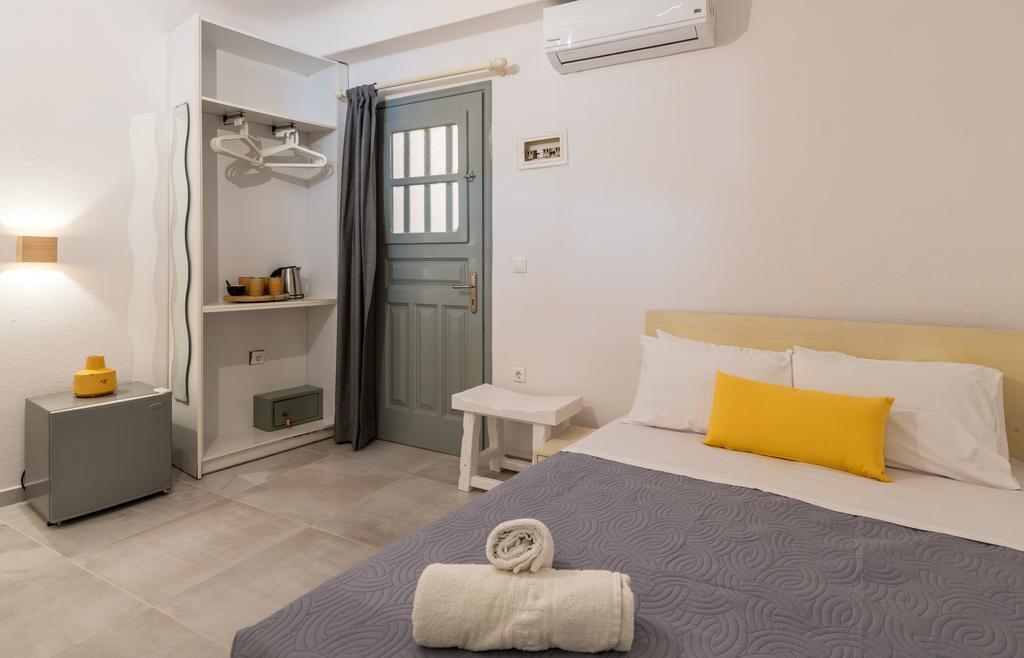 Orpheas Rooms Mykonos Town エクステリア 写真