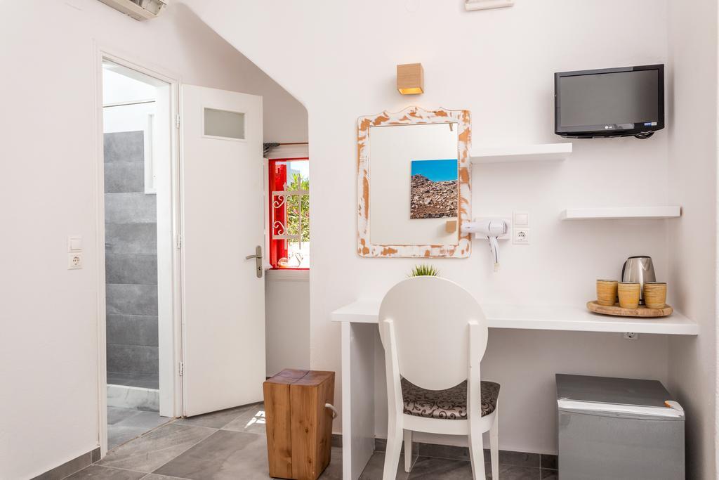 Orpheas Rooms Mykonos Town エクステリア 写真