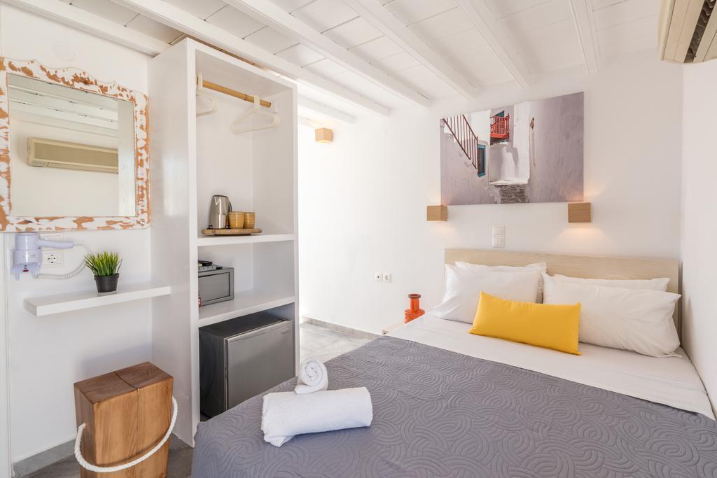 Orpheas Rooms Mykonos Town エクステリア 写真